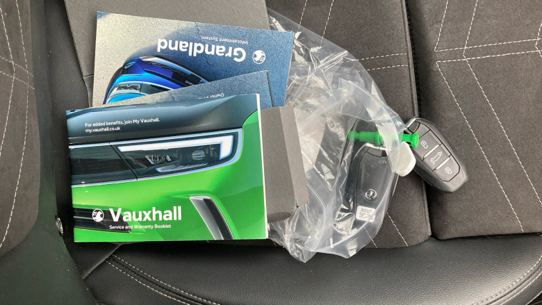 Vauxhall Grandland 1.2 Turbo Ultimate 5dr Petrol Hatchback